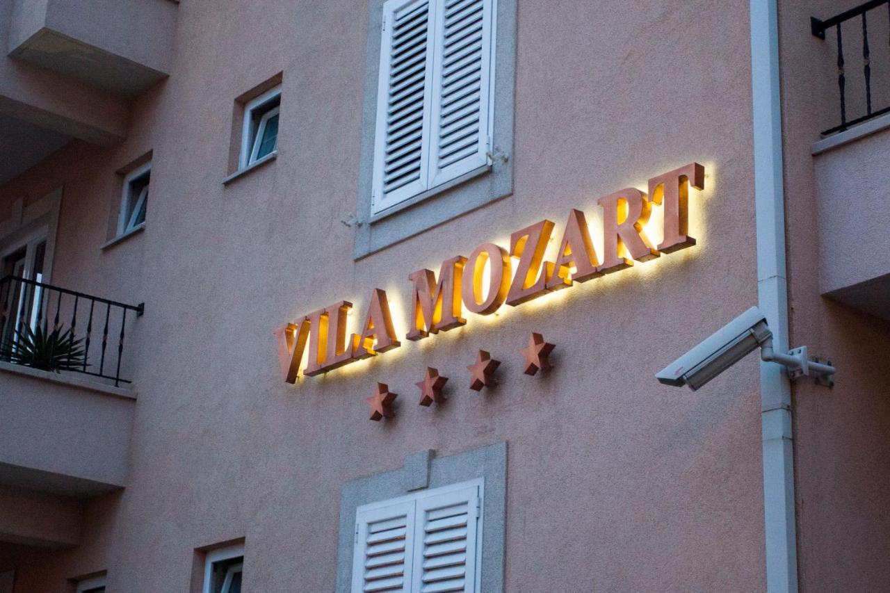 Aparthotel Villa Mozart Podgora Extérieur photo