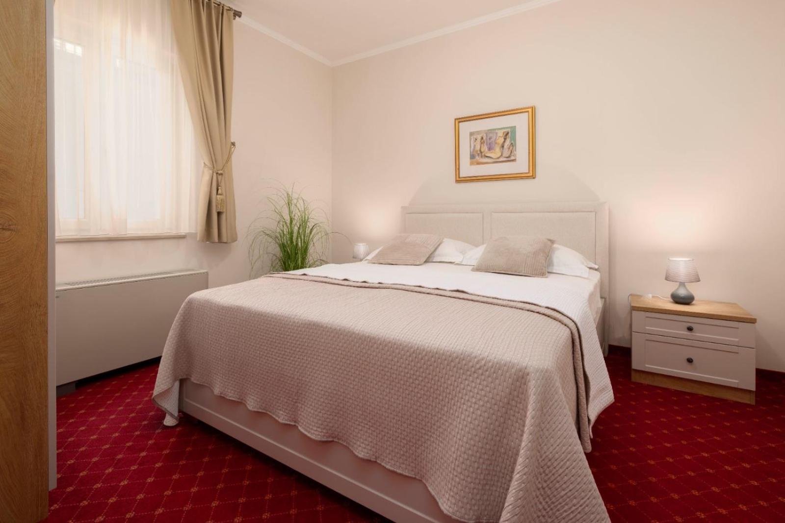 Aparthotel Villa Mozart Podgora Extérieur photo
